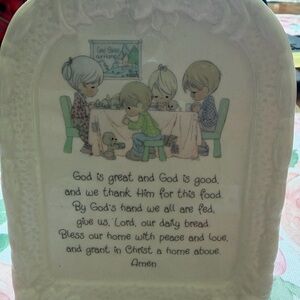 Precious Moments Decorative Plaque with Prayer and Family Illustration, c.1994